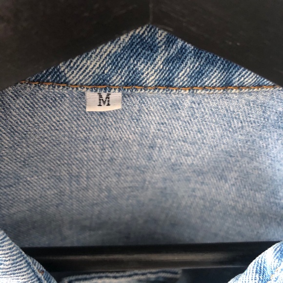 Brandy Melville Denim Jacket - Picture 3 of 3